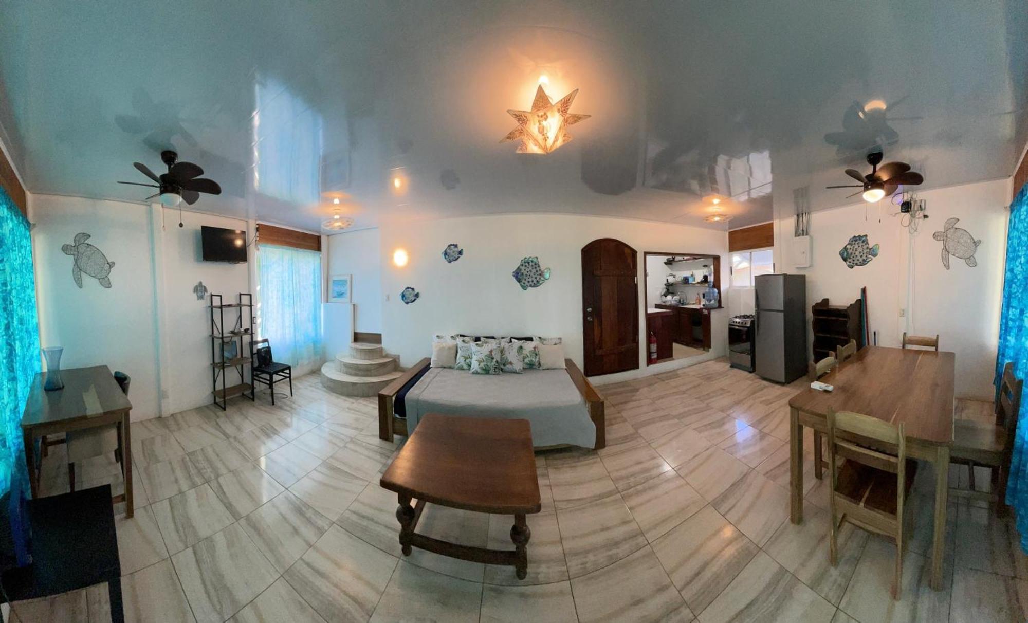 Casa Blanca Beachfront House With Shared Pool Access Pangea Lodge Manzanillo  Kültér fotó